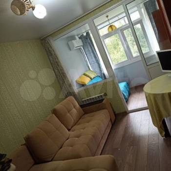 Продается 1-комнатная квартира, 27 м²