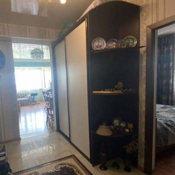 Продается Многокомнатная квартира, 81,2 м²