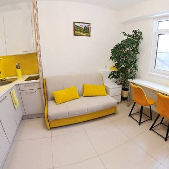 Продается 1-комнатная квартира, 35 м²