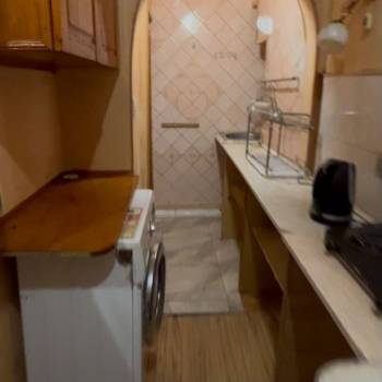 Продается 1-комнатная квартира, 19 м²