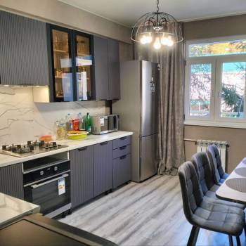 Продается 3-х комнатная квартира, 83 м²