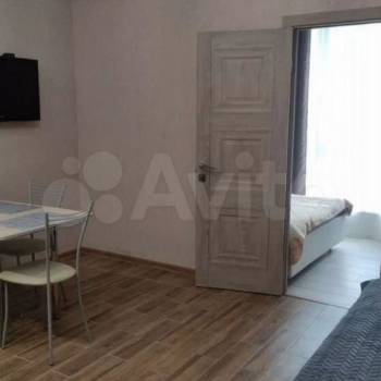 Продается 1-комнатная квартира, 32 м²