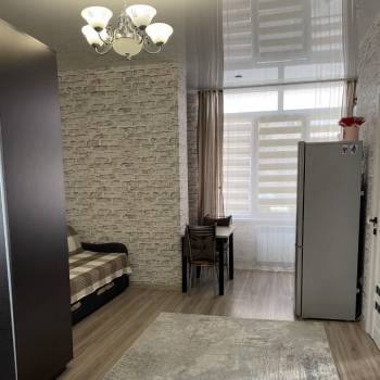 Продается 1-комнатная квартира, 36 м²