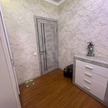 Продается 3-х комнатная квартира, 56,9 м²
