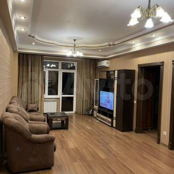 Продается Многокомнатная квартира, 93 м²