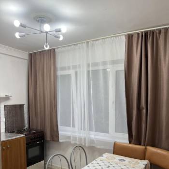 Сдается Многокомнатная квартира, 70 м²
