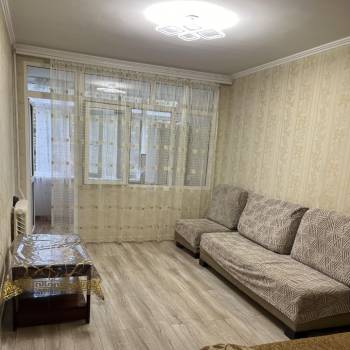 Сдается Многокомнатная квартира, 70 м²