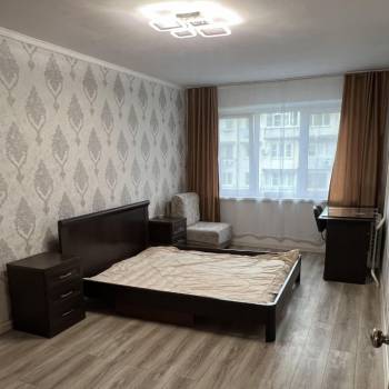 Сдается Многокомнатная квартира, 70 м²