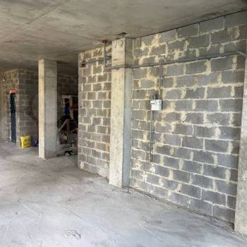 Продается 1-комнатная квартира, 95 м²