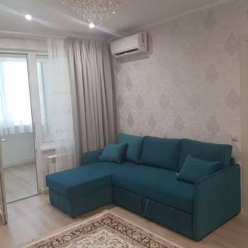 Продается 2-х комнатная квартира, 42 м²