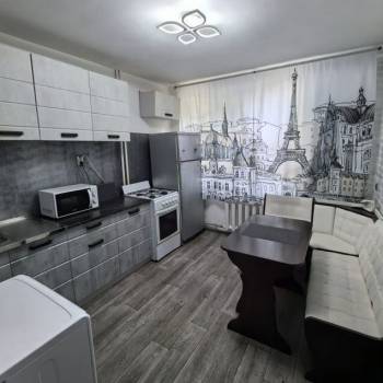 Продается 2-х комнатная квартира, 43 м²