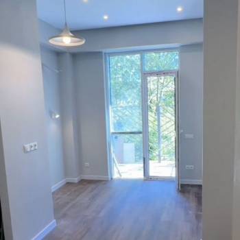 Продается 1-комнатная квартира, 19 м²