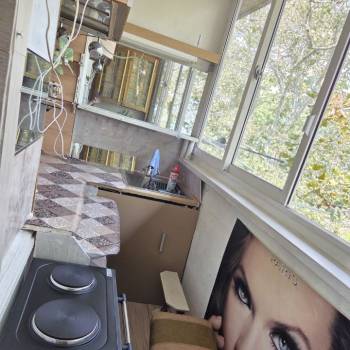 Продается 1-комнатная квартира, 14,9 м²