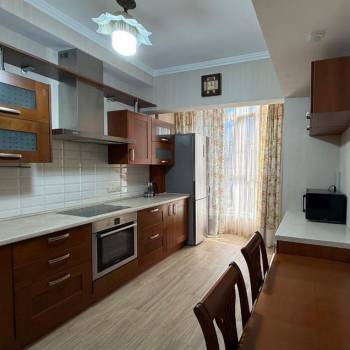 Продается 1-комнатная квартира, 38 м²