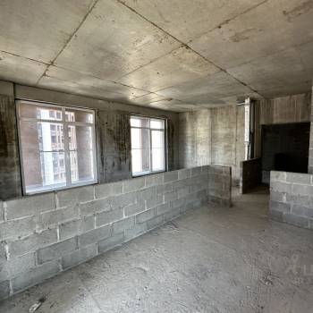 Продается 1-комнатная квартира, 116,6 м²