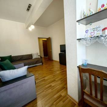 Продается 1-комнатная квартира, 37,8 м²