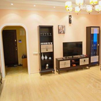 Продается 3-х комнатная квартира, 101 м²