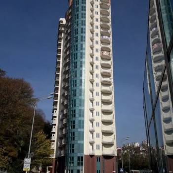 Сдается Многокомнатная квартира, 110 м²