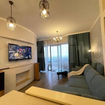 Продается 1-комнатная квартира, 68,3 м²