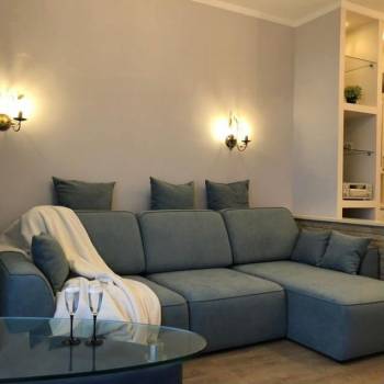 Продается 1-комнатная квартира, 68,3 м²