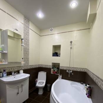 Продается 2-х комнатная квартира, 60 м²