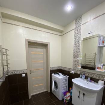 Продается 2-х комнатная квартира, 60 м²