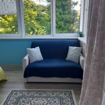 Продается 1-комнатная квартира, 45 м²