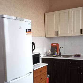 Сдается Многокомнатная квартира, 90 м²