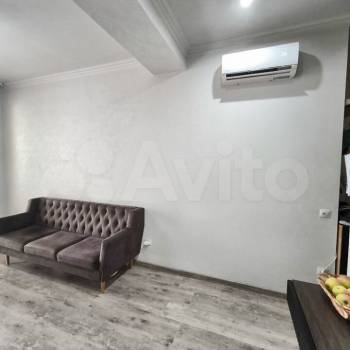 Продается 3-х комнатная квартира, 40,9 м²