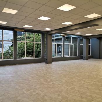 Сдается Нежилое помещение, 180 м²