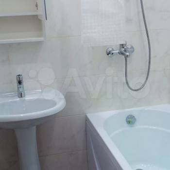 Продается 1-комнатная квартира, 31,9 м²