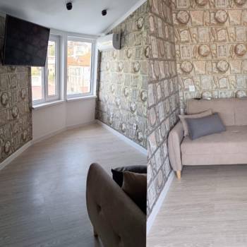 Продается 2-х комнатная квартира, 42 м²