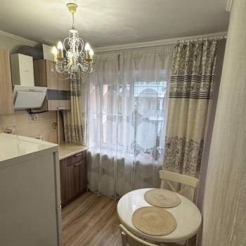 Продается 1-комнатная квартира, 32,7 м²