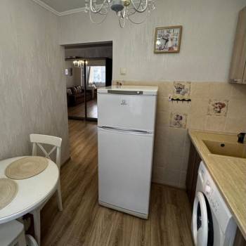 Продается 1-комнатная квартира, 32,7 м²