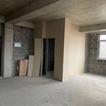 Продается 1-комнатная квартира, 57 м²