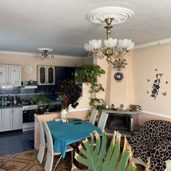 Продается Дом, 200 м²