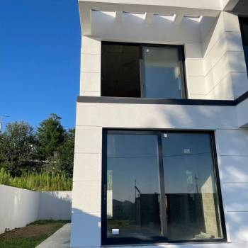 Продается Дом, 240 м²