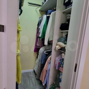 Продается 3-х комнатная квартира, 63 м²