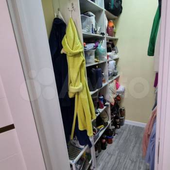 Продается 3-х комнатная квартира, 63 м²