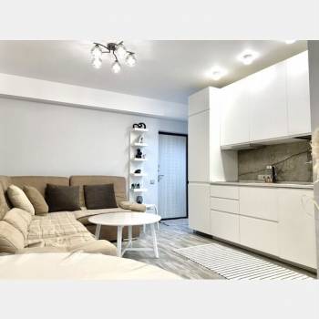 Продается 1-комнатная квартира, 38,4 м²