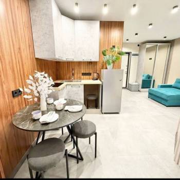 Продается 1-комнатная квартира, 35 м²