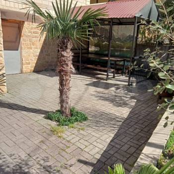 Продается Многокомнатная квартира, 70 м²