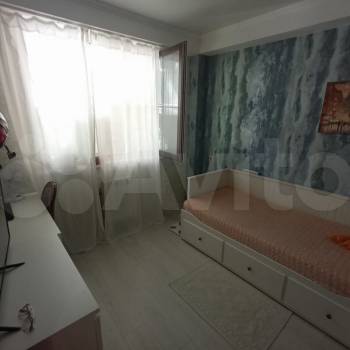 Продается Многокомнатная квартира, 70 м²