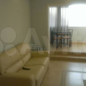 Продается 3-х комнатная квартира, 174 м²