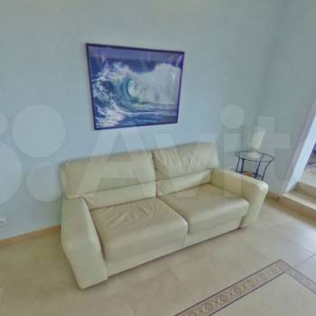 Продается 3-х комнатная квартира, 174 м²