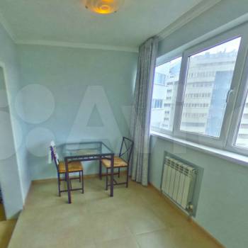 Продается 3-х комнатная квартира, 174 м²