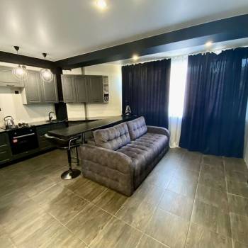 Продается 1-комнатная квартира, 40,6 м²