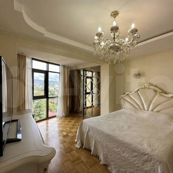 Продается 2-х комнатная квартира, 82,9 м²