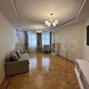 Продается 2-х комнатная квартира, 82,9 м²