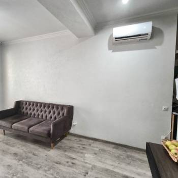 Продается 3-х комнатная квартира, 40,9 м²